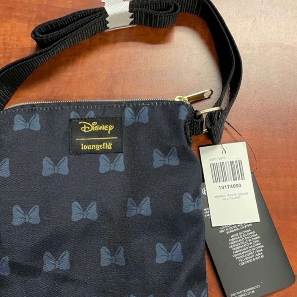 Disney Loungefly Minnie Mouse Crossbody